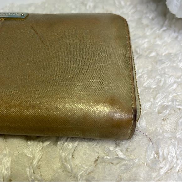 COPY - Kate Spade ♠️ New York leather gold wallet - Picture 7 of 9
